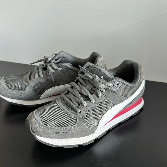 Puma Pink and Grey Sneakers Sz 6.5 - Picture 1 of 9